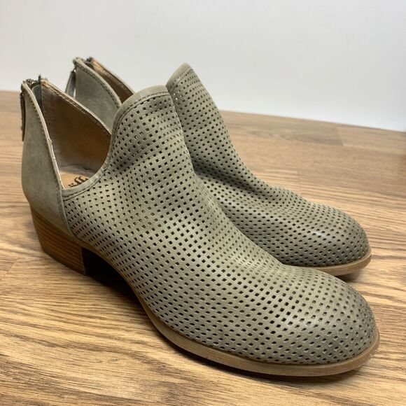 Ankle_Boots_&_Booties